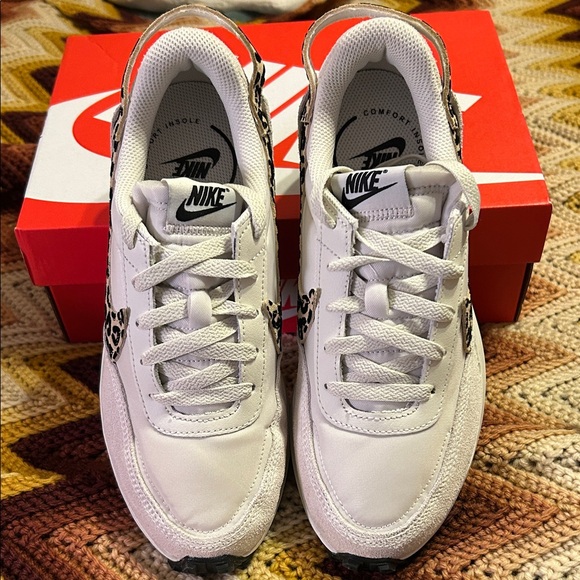 Nike New In Box Cream and Leopard Accent Sneakers - Picture 2 of 6